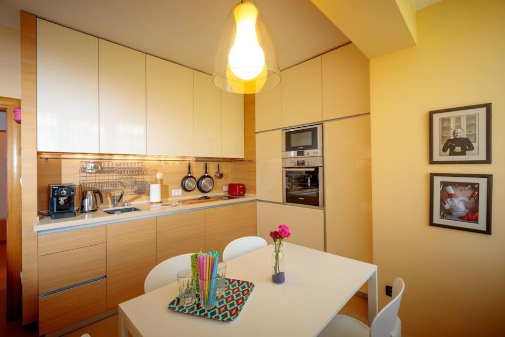 Green Apartment - Top Location, Near City Center! София Экстерьер фото