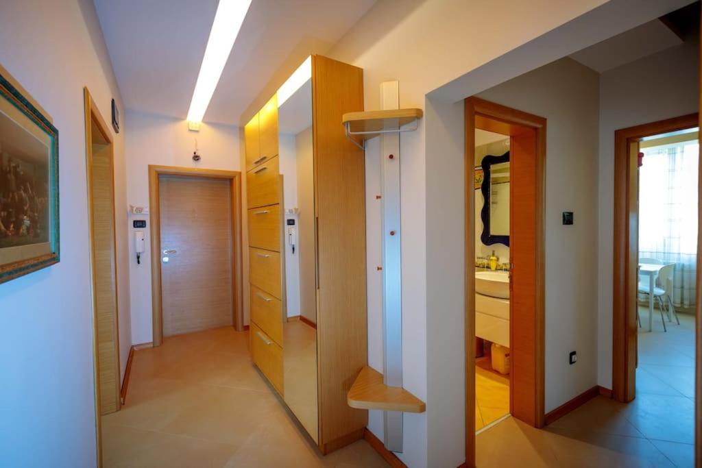 Green Apartment - Top Location, Near City Center! София Экстерьер фото