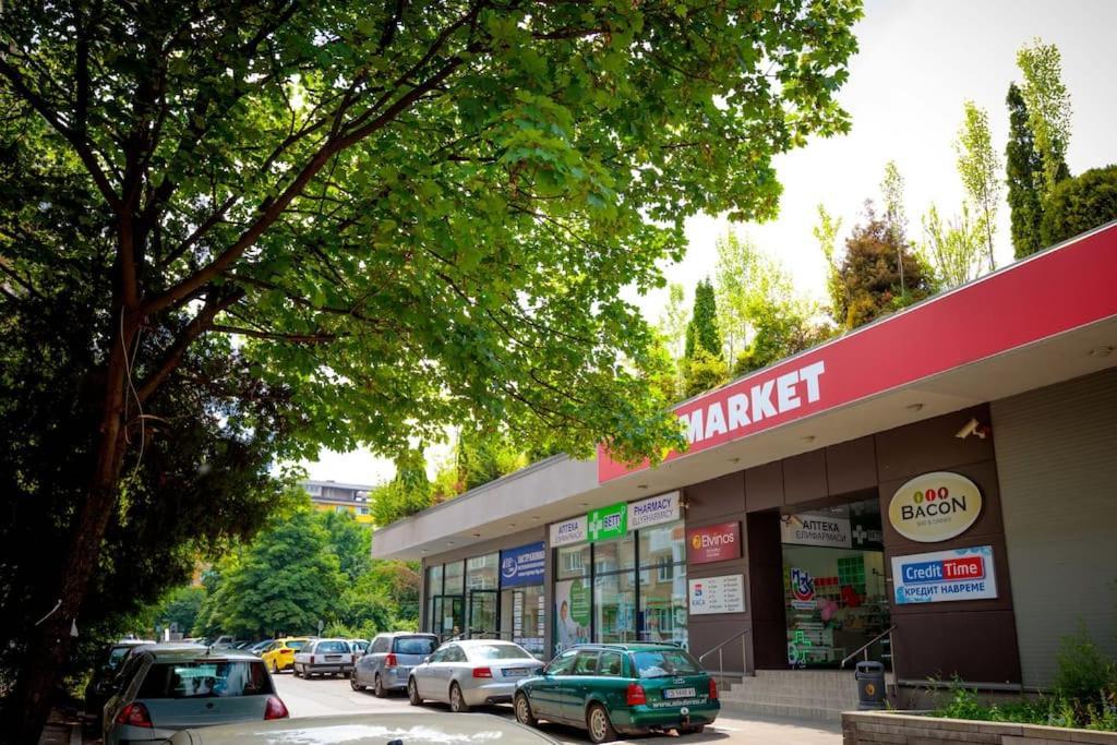 Green Apartment - Top Location, Near City Center! София Экстерьер фото